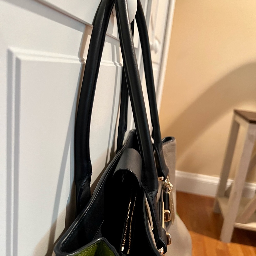 Coach tri-color satchel - Picture 4 of 12